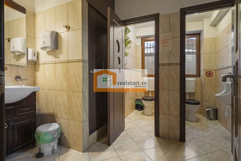 Unirii atelier design - croitorie, preluare afacere la cheie, vad pietonal 80 pers/zi